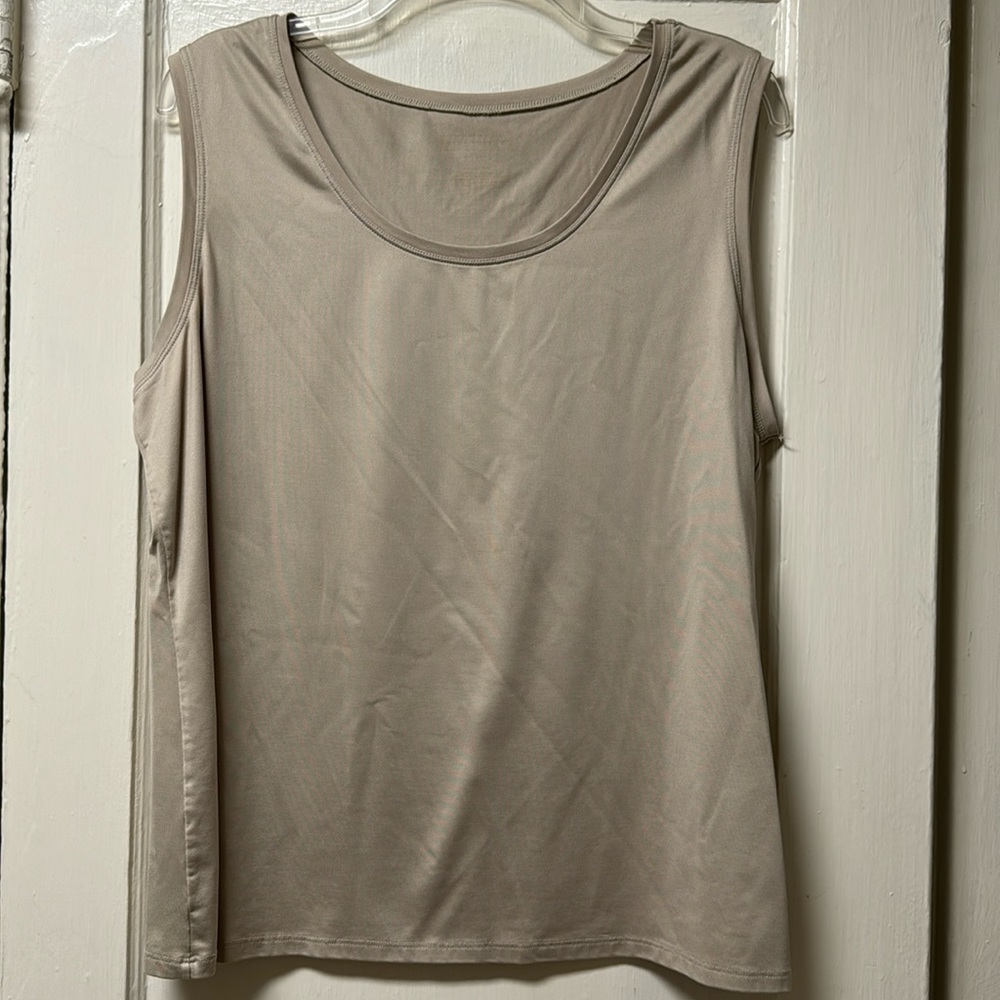 Dana Buchman Sleeveless Top
